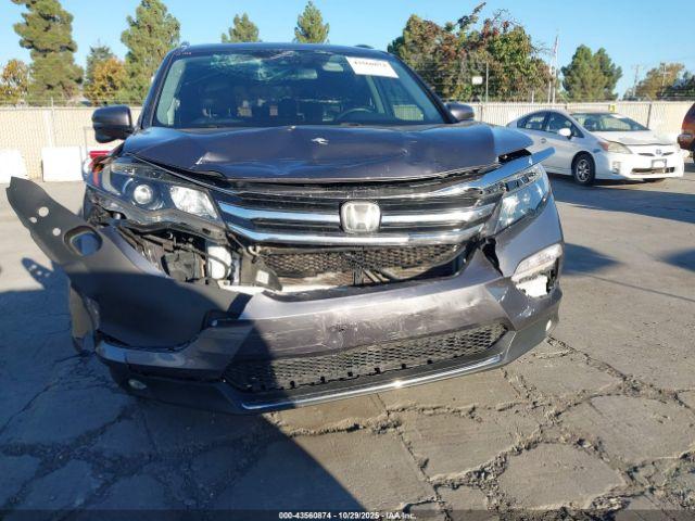 Honda Pilot Touring Image 14