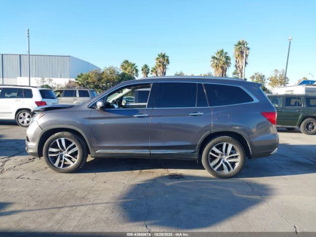 Honda Pilot Touring Image 10