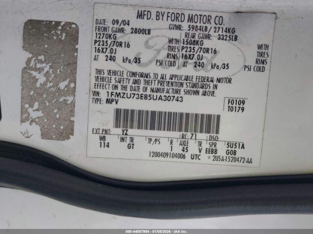 Ford Explorer Image 6