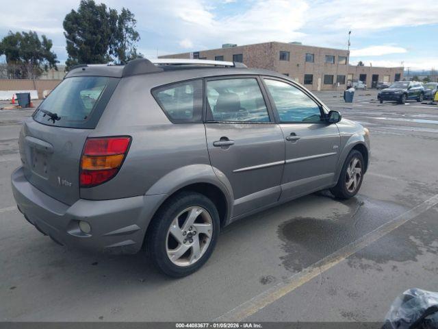 Pontiac Vibe Image 5