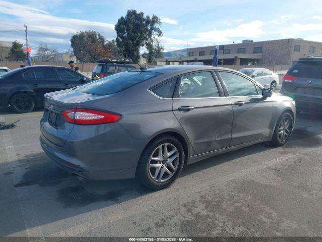 Ford Fusion Se Image 9