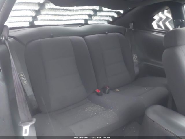 Ford Mustang Image 7