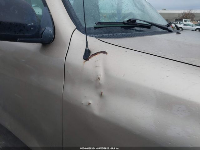 Toyota Tundra Image 15