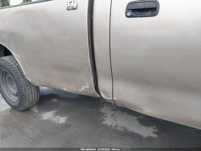 Toyota Tundra Image 14