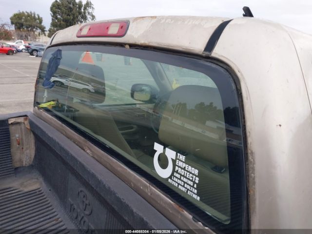 Toyota Tundra Image 13