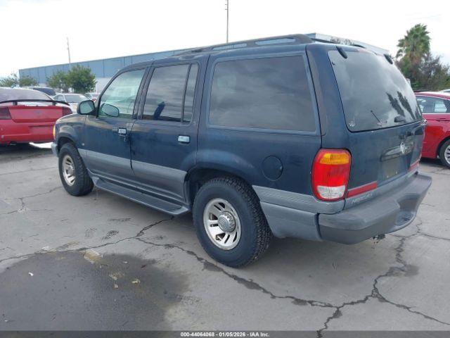 Mercury Mountaineer Image 10
