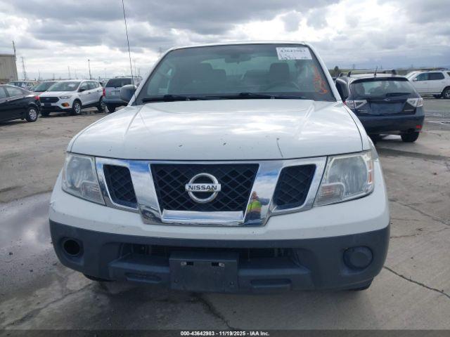 Nissan Frontier S Image 12
