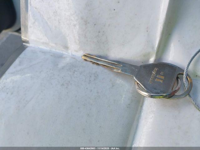 Nissan Frontier S Image 11