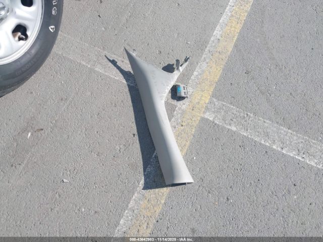 Nissan Frontier S Image 4