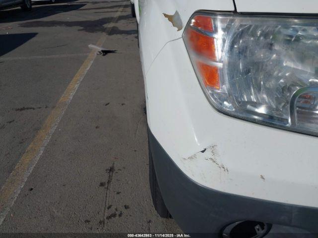 Nissan Frontier S Image 19