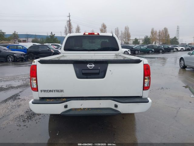 Nissan Frontier S Image 14