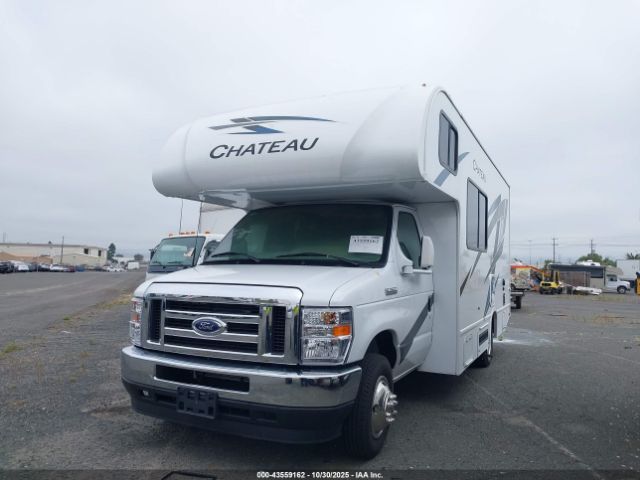 Ford E-350 Image 1