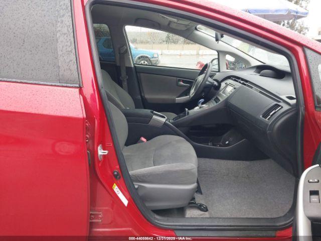 Toyota Prius Three Image 7