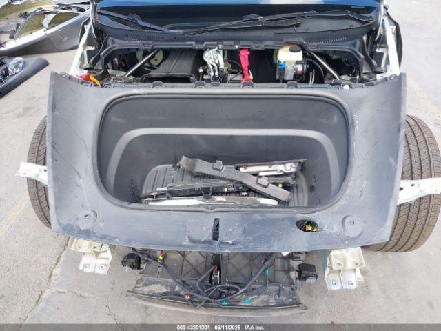 Tesla Model Y Image 4