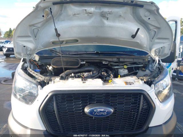 Ford Transit Image 11