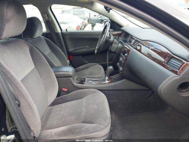 Chevrolet Impala Lt Image 13