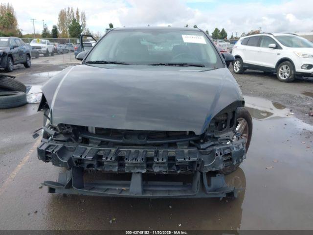 Chevrolet Impala Lt Image 11