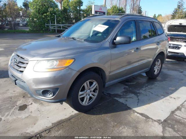 Hyundai SANTA FE Gls Image 11