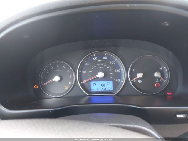 Hyundai SANTA FE Gls Image 8