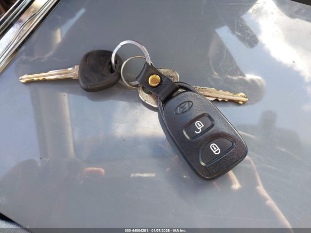 Hyundai SANTA FE Gls Image 6