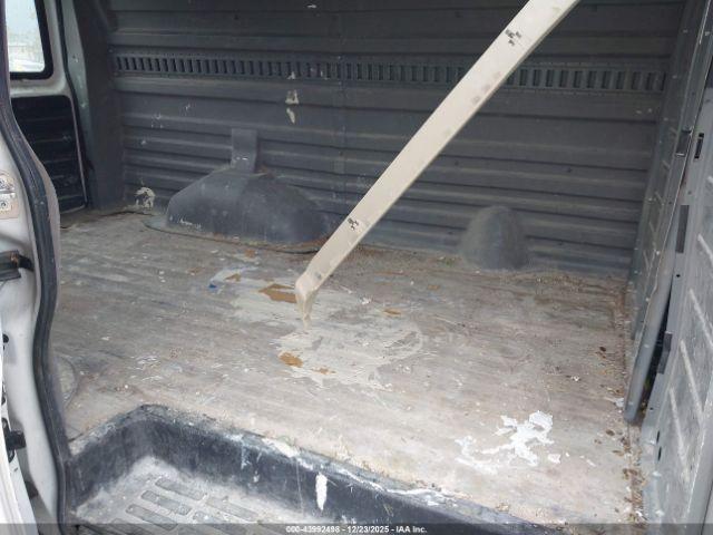 Chevrolet Express Work Van Image 2