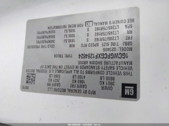 Chevrolet Express Work Van Image 16