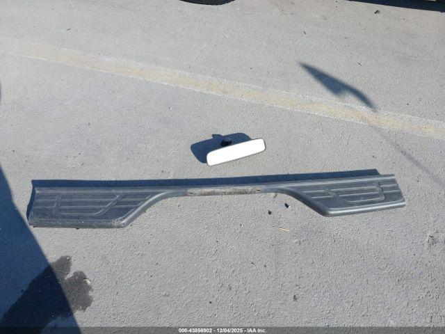 Toyota Tacoma Image 9