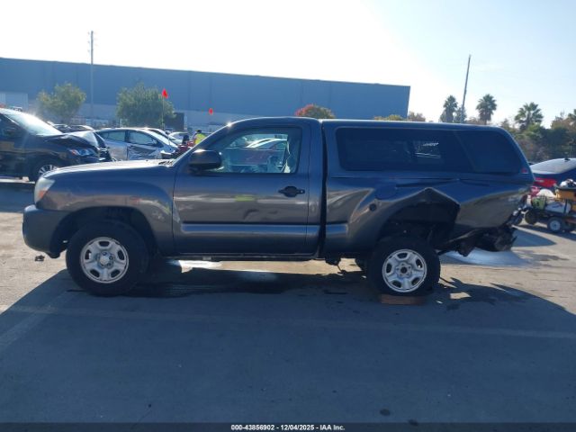 Toyota Tacoma Image 13