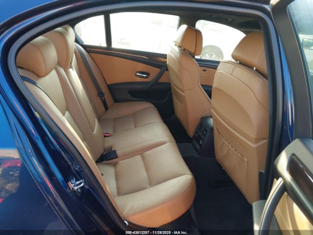 BMW 5 Series Image 2