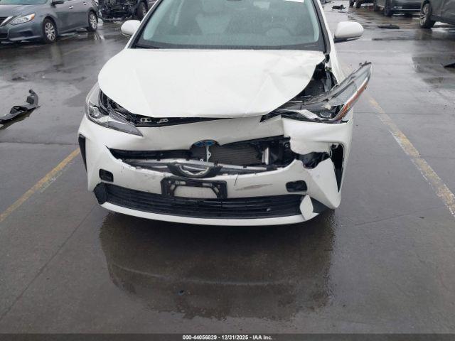 Toyota Prius Limited Image 17