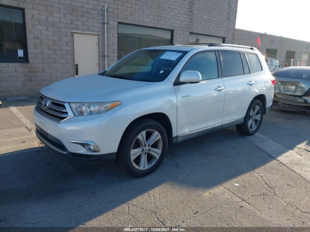 Toyota Highlander Limited V6 Image 16