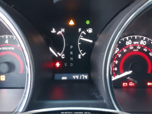 Toyota Highlander Limited V6 Image 3