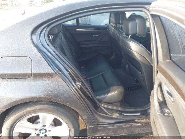 BMW 5 Series Image 7