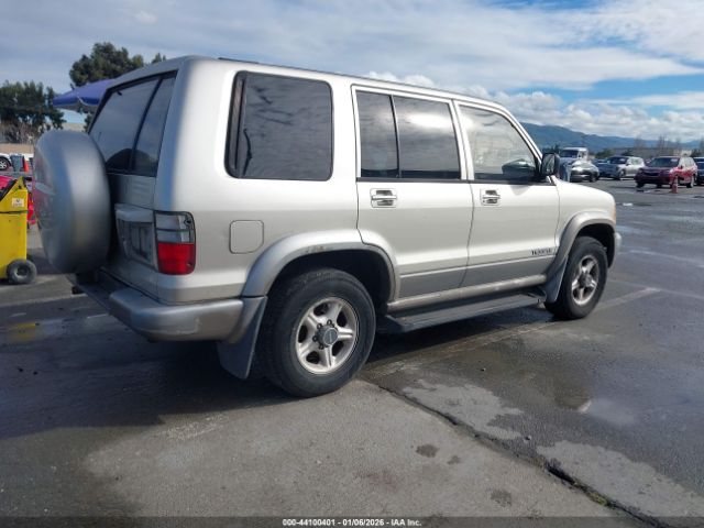 Isuzu Trooper Image 5