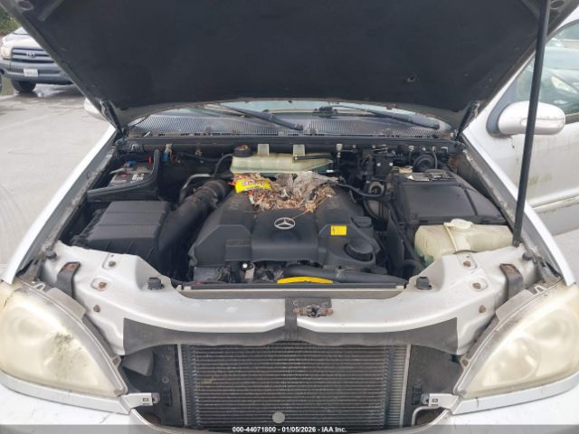 Mercedes-Benz M-Class Image 9