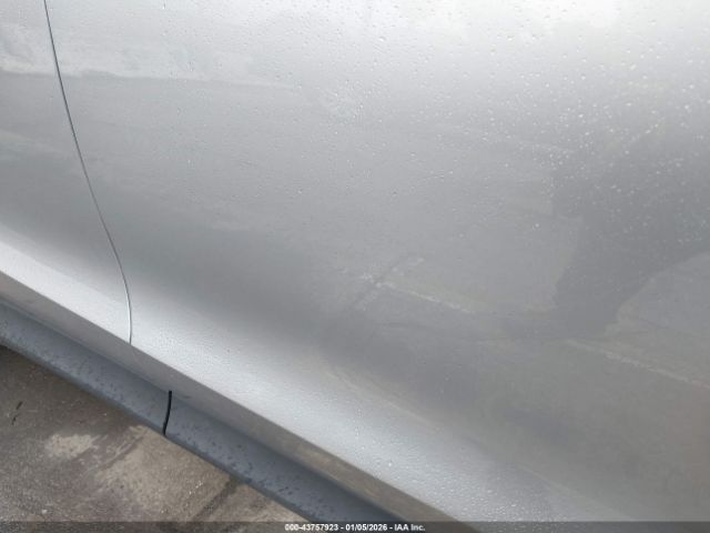 Ford Edge Titanium Image 12