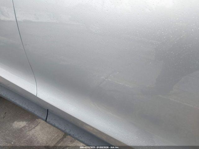 Ford Edge Titanium Image 12