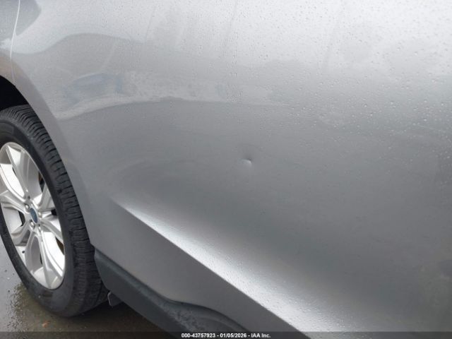 Ford Edge Titanium Image 5