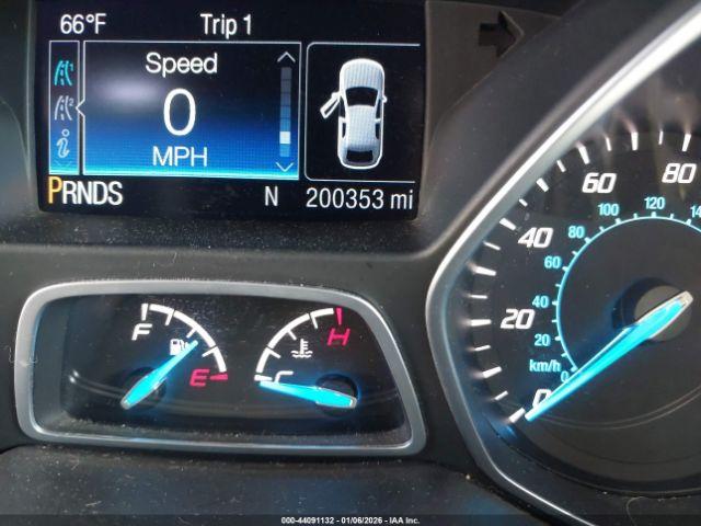 Ford Escape Image 14