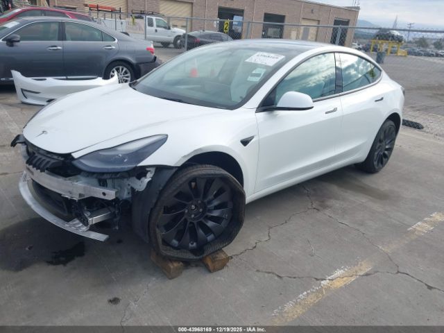 Tesla Model 3 Long Range Dual Motor All-wheel Drive Image 17