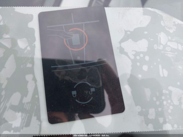 Tesla Model 3 Long Range Dual Motor All-wheel Drive Image 6