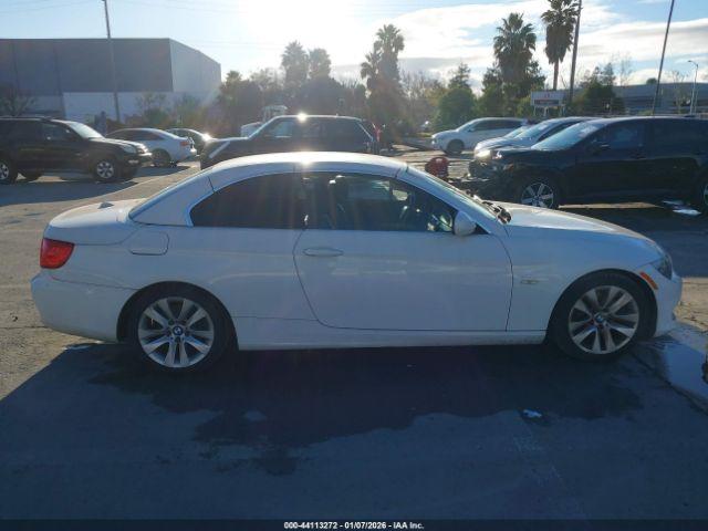 BMW 3 Series Image 7