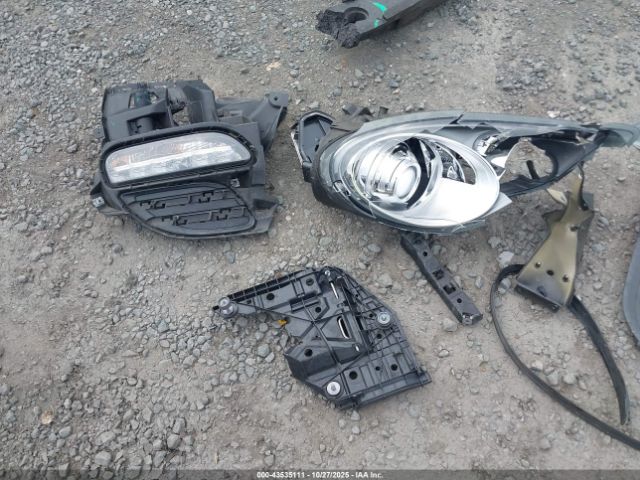 Porsche Panamera 4s Image 10