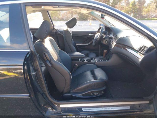 BMW 3 Series Image 4