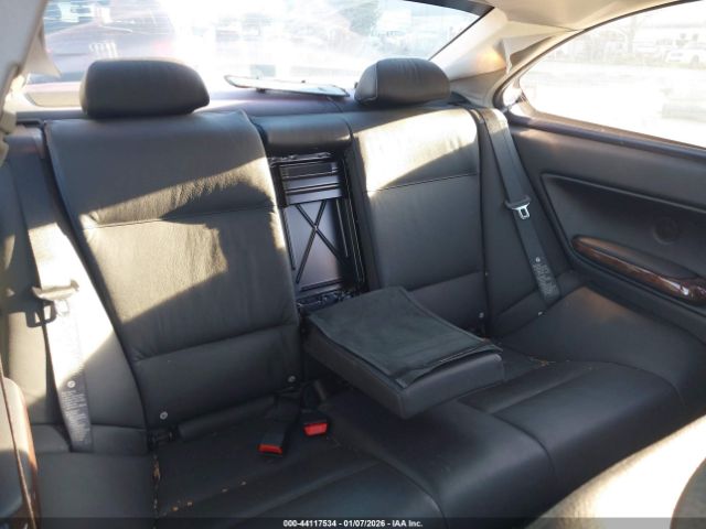 BMW 3 Series Image 7