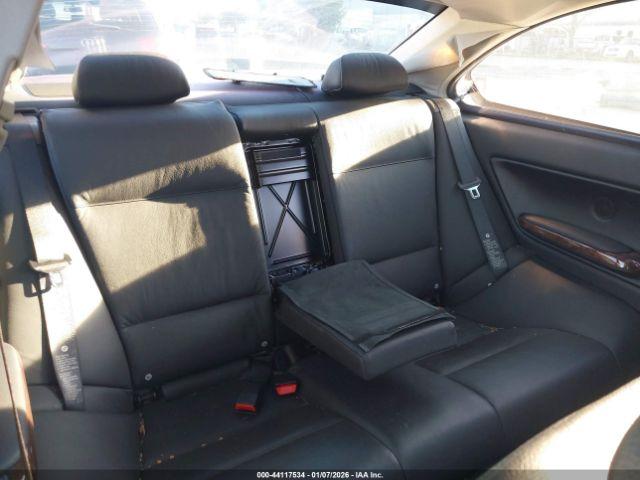 BMW 3 Series Image 7