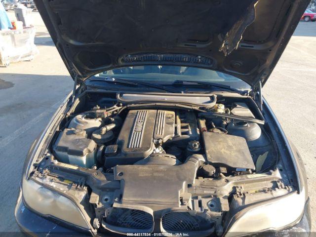 BMW 3 Series Image 8