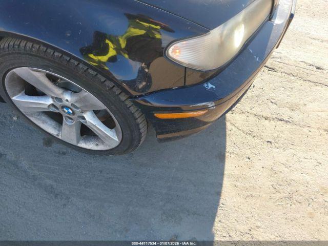 BMW 3 Series Image 13