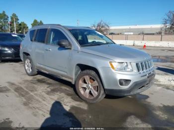  Salvage Jeep Compass