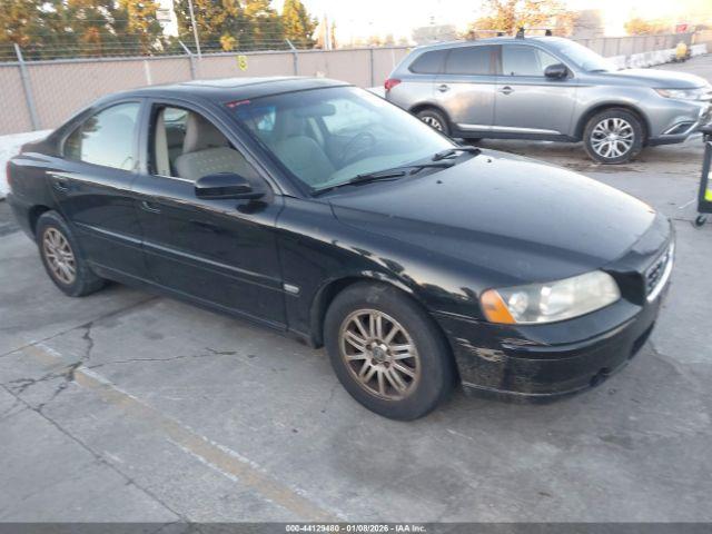  Salvage Volvo S60